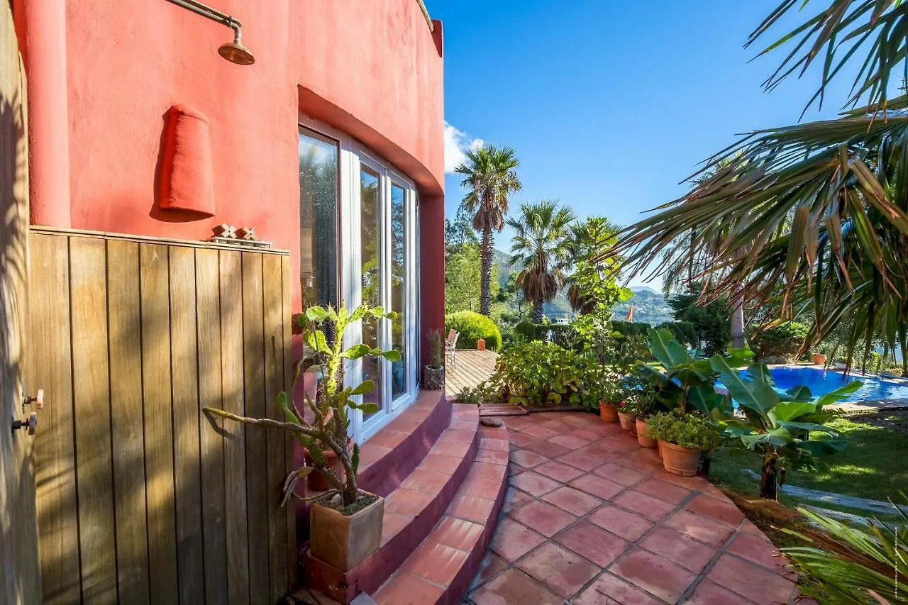 Villa Pajaro En Tarifa Con Vistas A Africa El Bujeo 0*,  Spain